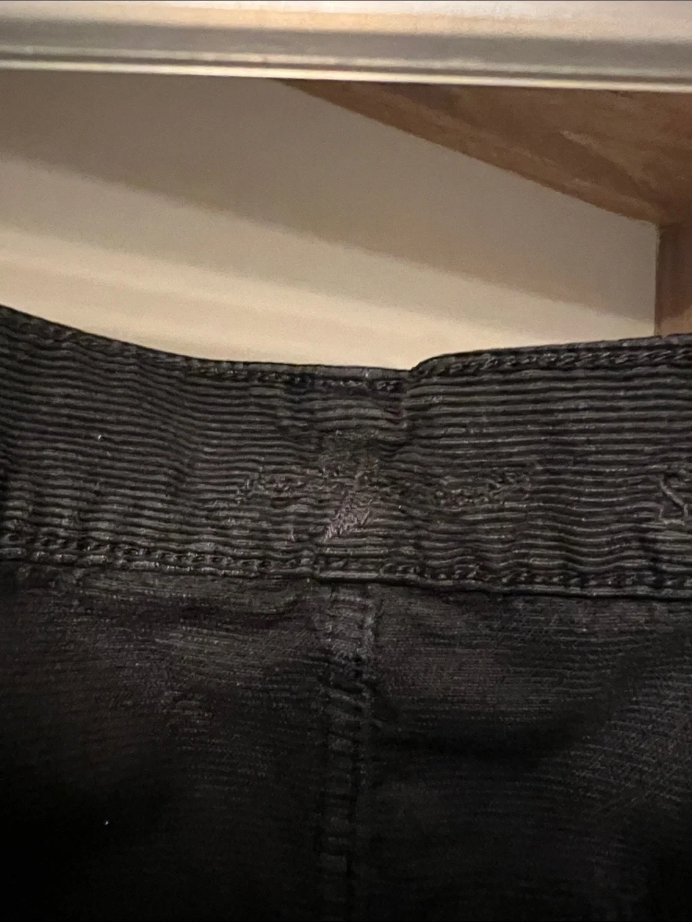 7 For All Mankind Straight-Leg Black courdory Jeans - Timeless Everyday Fit